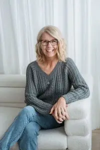 Kasey Clark – relationship therapist in Lakewood Colorado helping individuals and couples with anxiety, depression, marriage, and relationship challenges